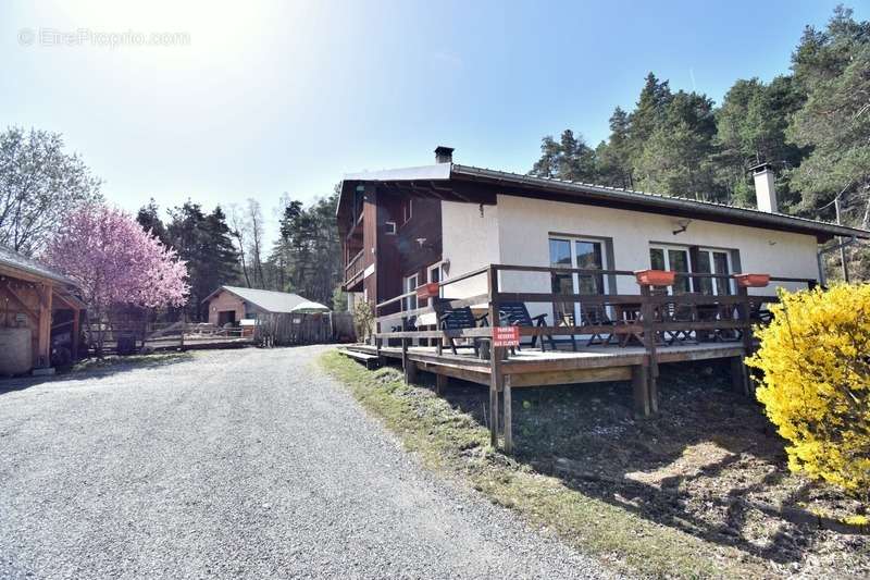 Maison à SEYNE