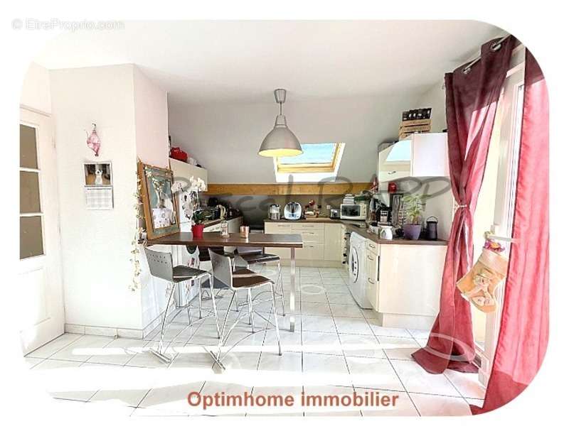 Appartement à AIX-LES-BAINS