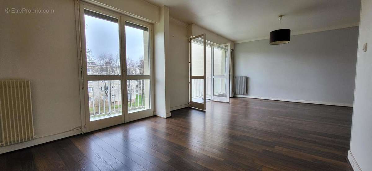 Appartement à CHAMBOURCY