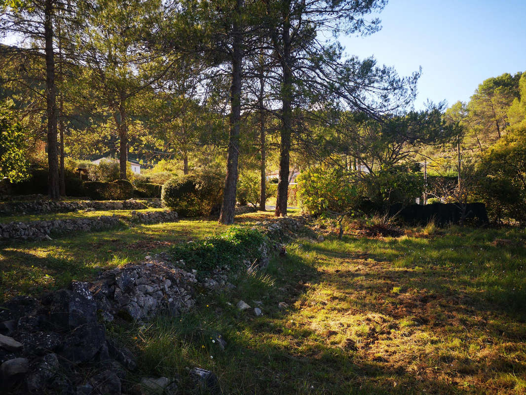 Maison à SOLLIES-TOUCAS