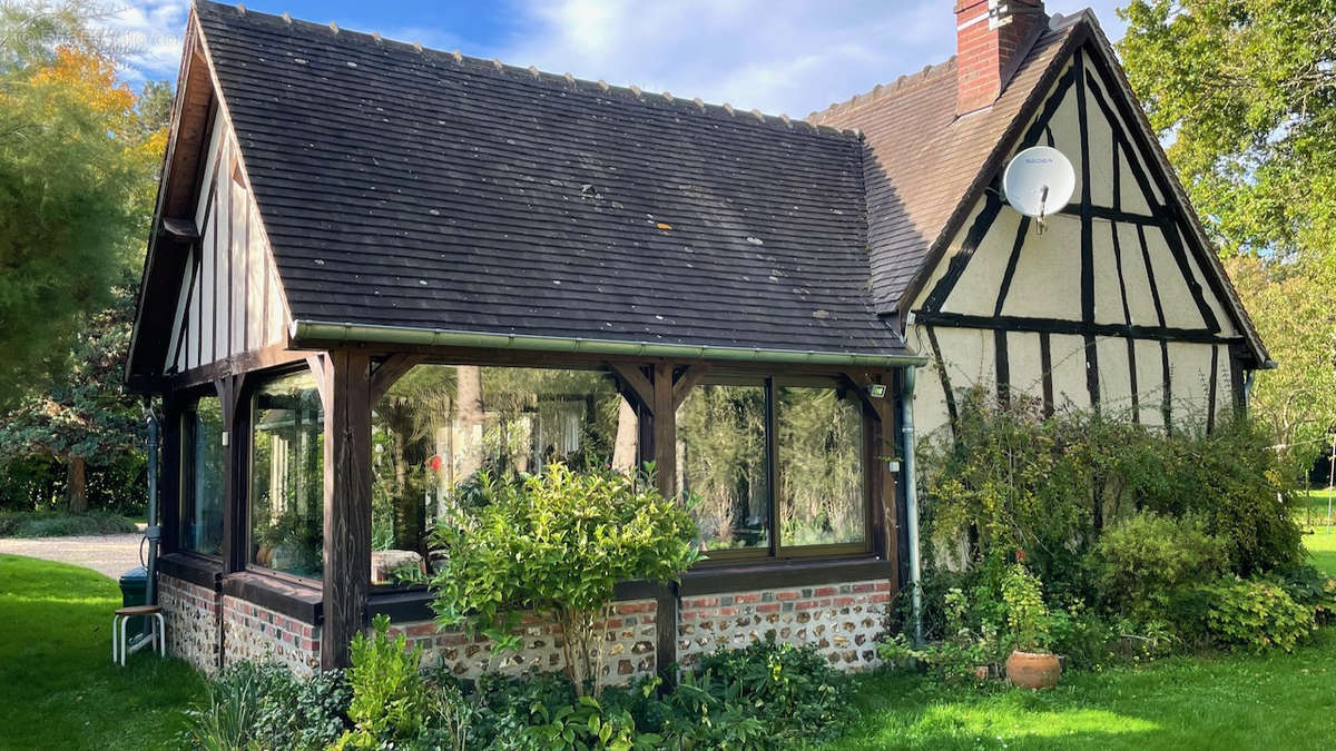 Maison à BOIS-NORMAND-PRES-LYRE