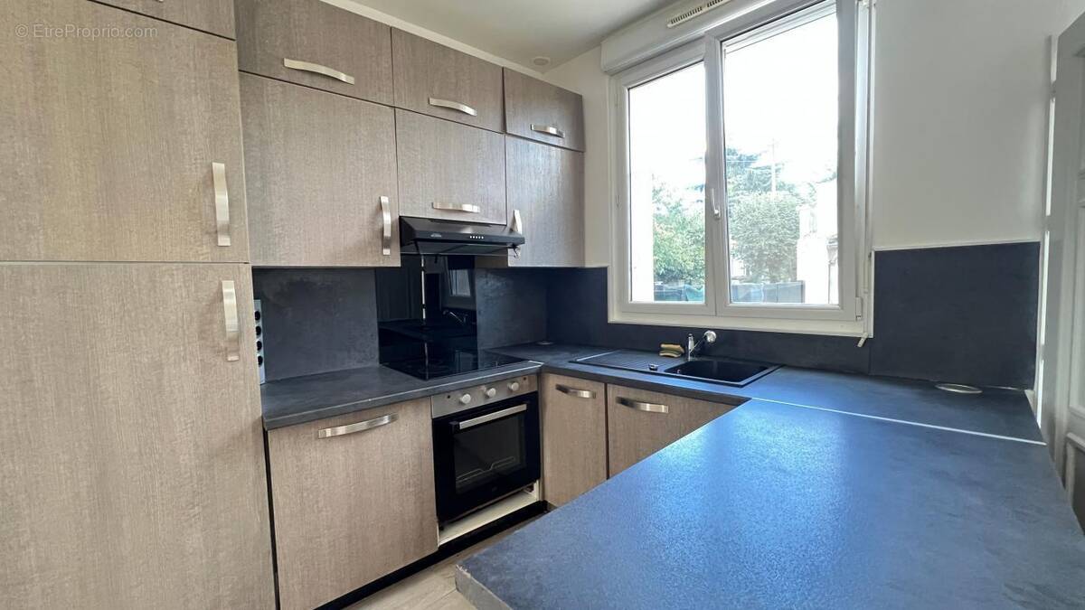 Appartement à NEUILLY-PLAISANCE