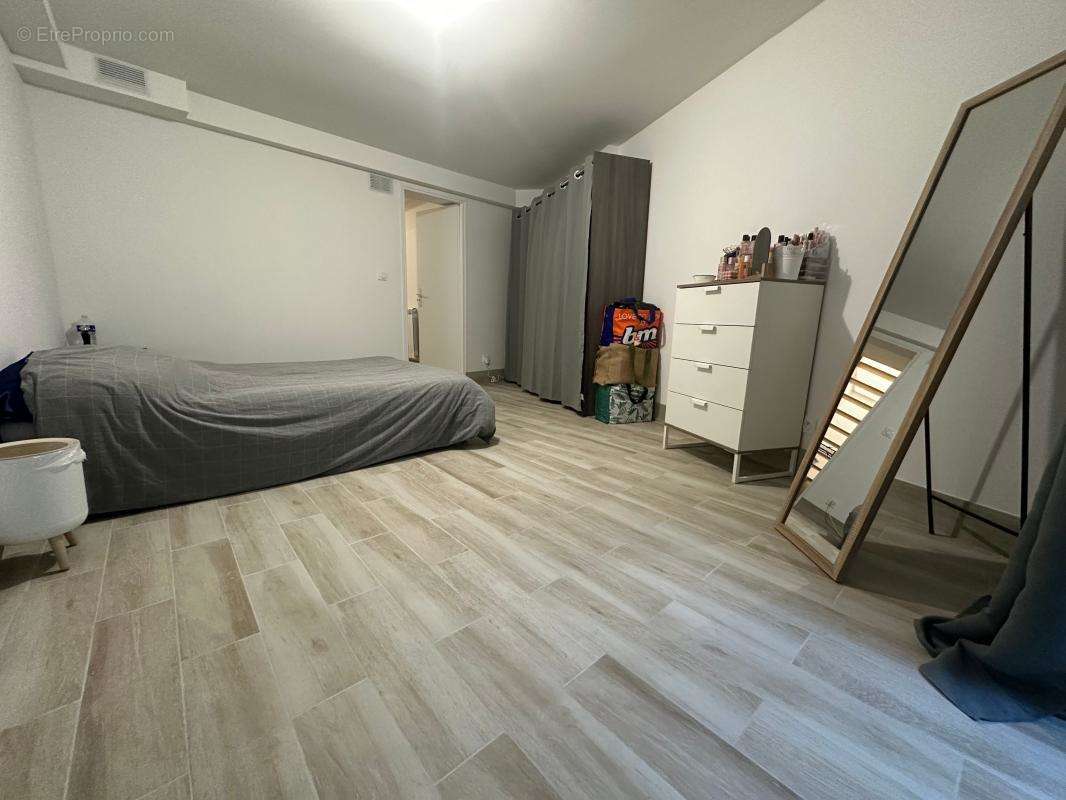 Appartement à JOINVILLE-LE-PONT