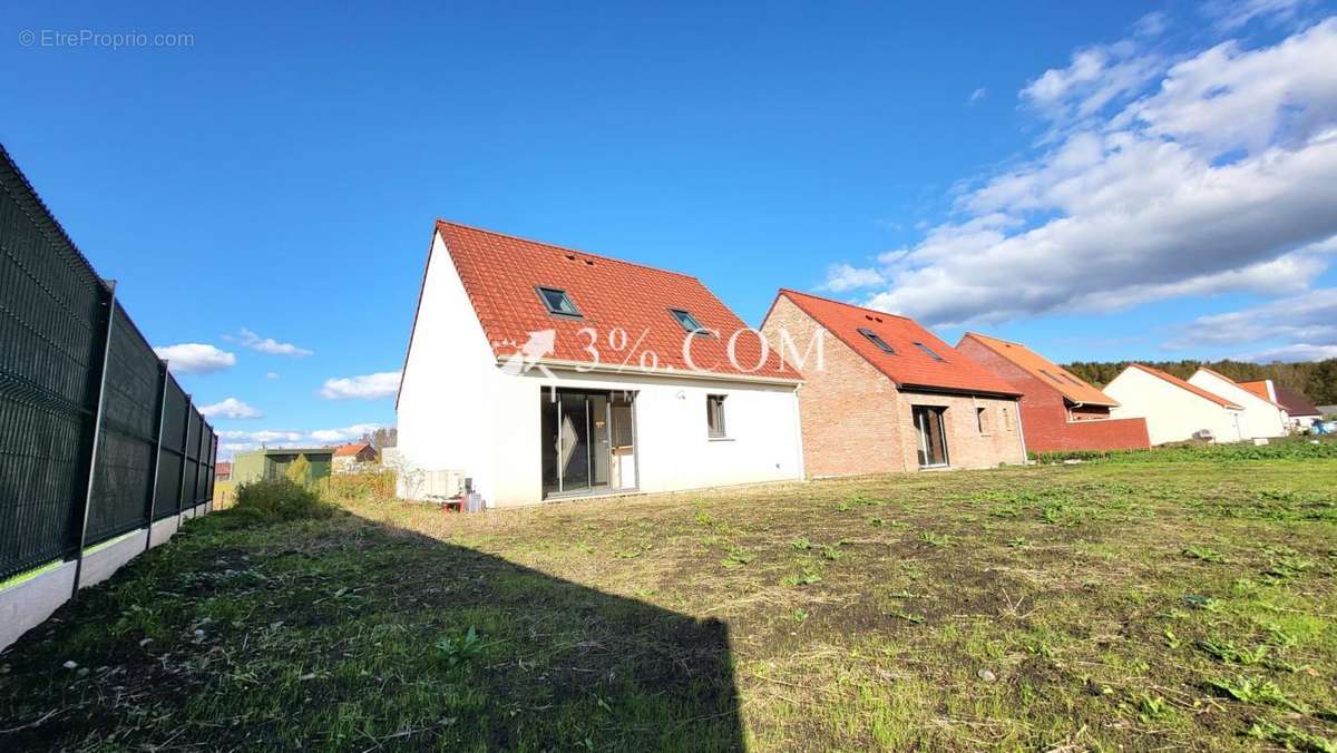 Maison à SAILLY-LABOURSE