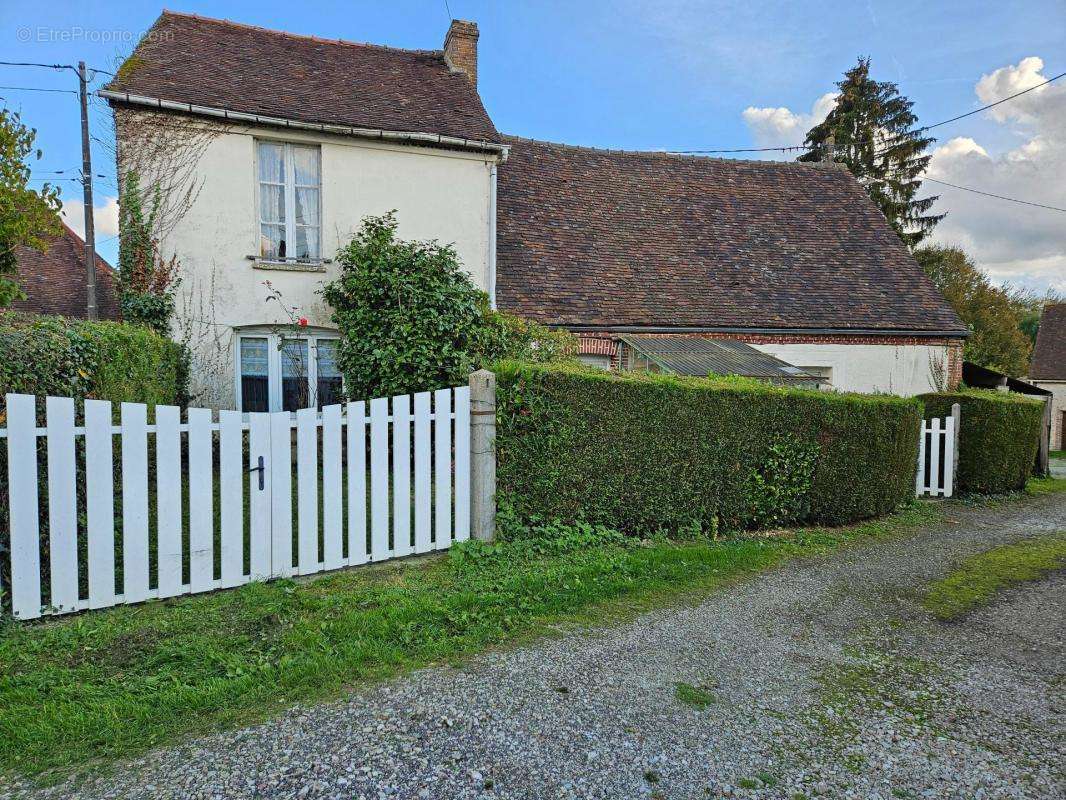 Maison à TOUROUVRE