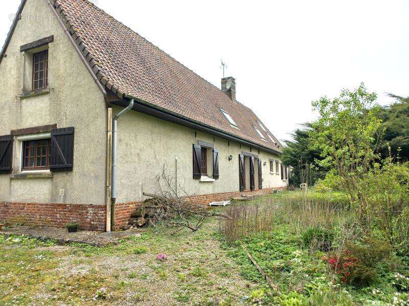 Maison à CANLERS