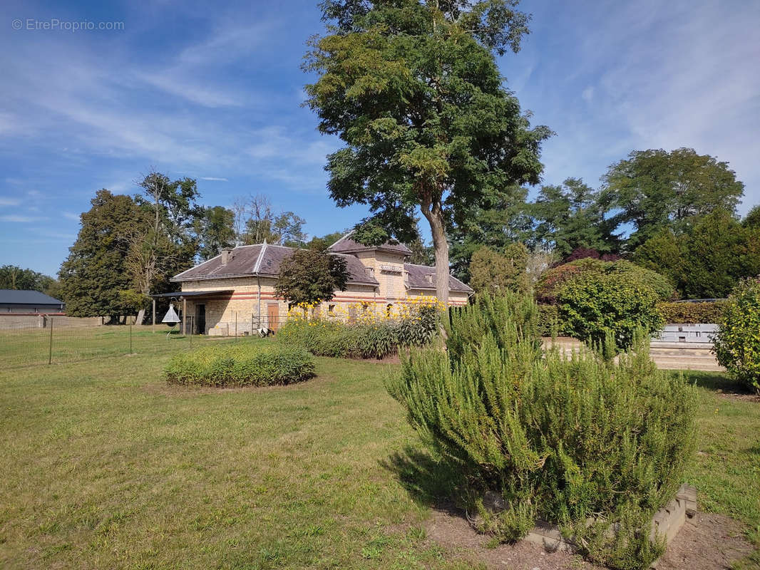 Maison à BERRY-AU-BAC