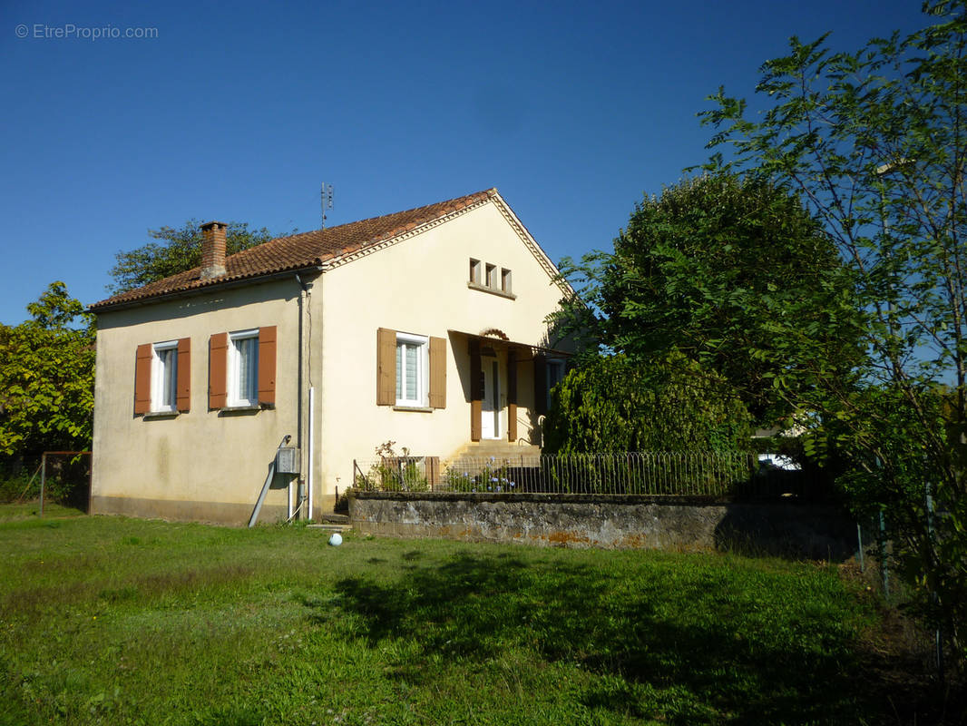 Maison à SAINT-VITE