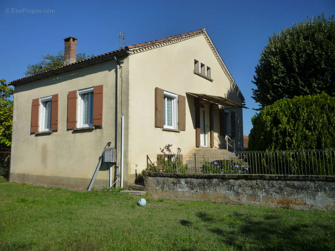 Maison à SAINT-VITE