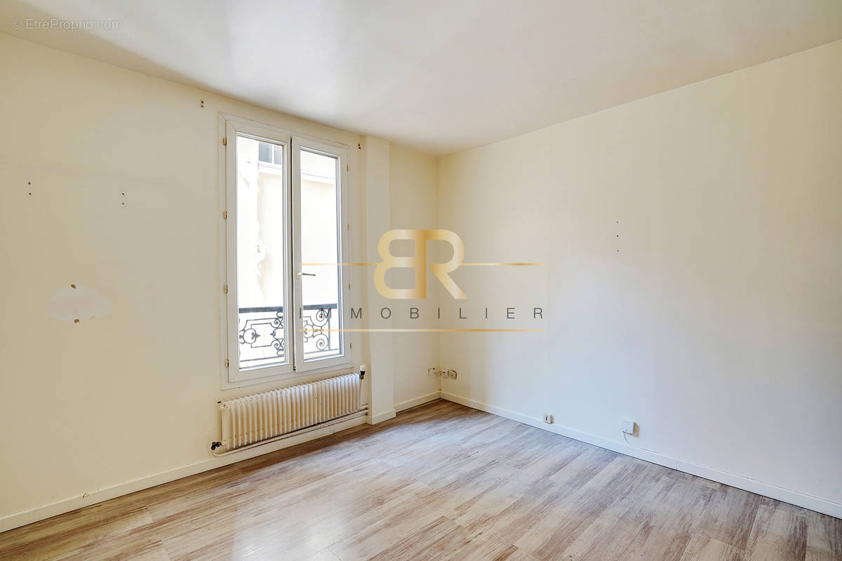 Appartement à PARIS-19E