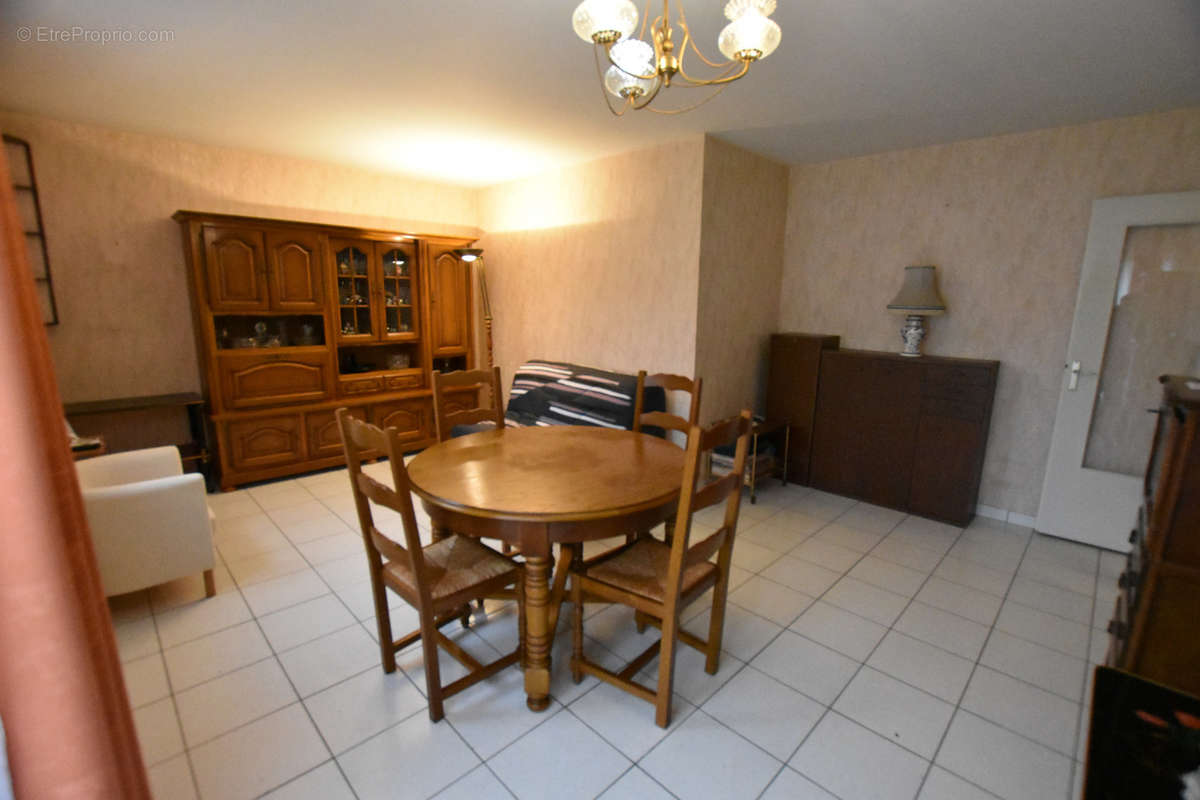 Appartement à MOISSY-CRAMAYEL