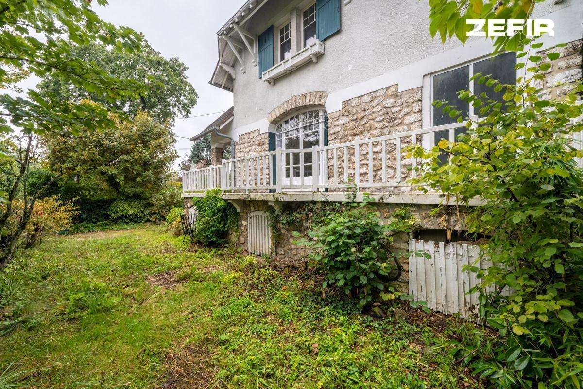 Maison à LE CHESNAY