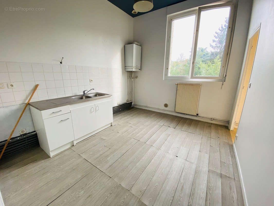 Appartement à BONNIERES-SUR-SEINE