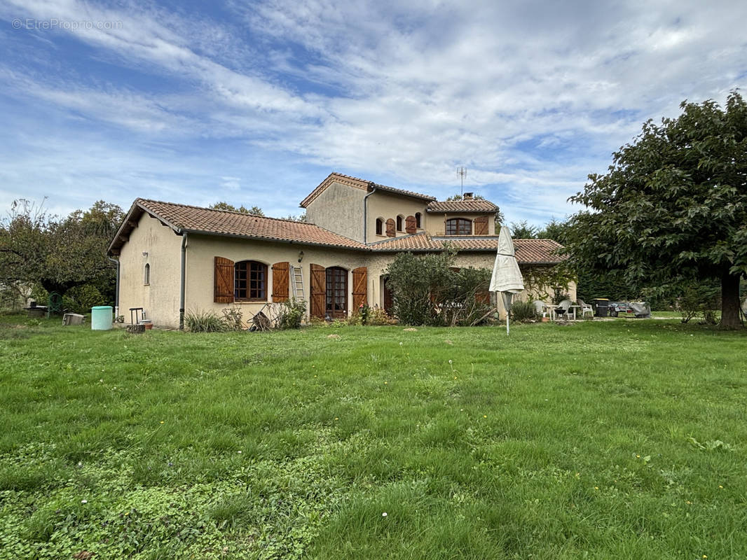 Maison à CASTELSARRASIN