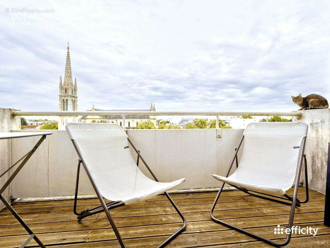 Appartement à BORDEAUX