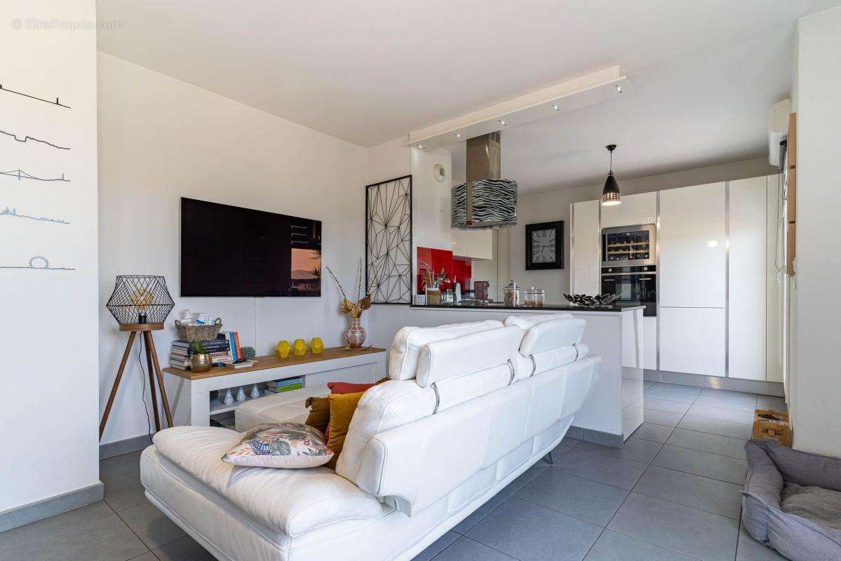 Appartement à MARSEILLE-9E