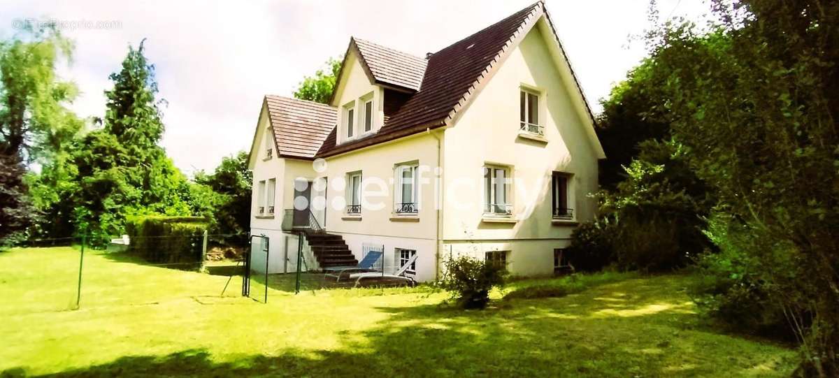 Maison à SAINT-PIERRE-DE-COUTANCES