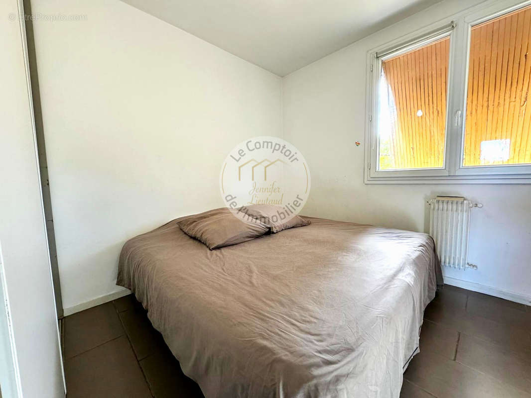 Appartement à MARSEILLE-9E