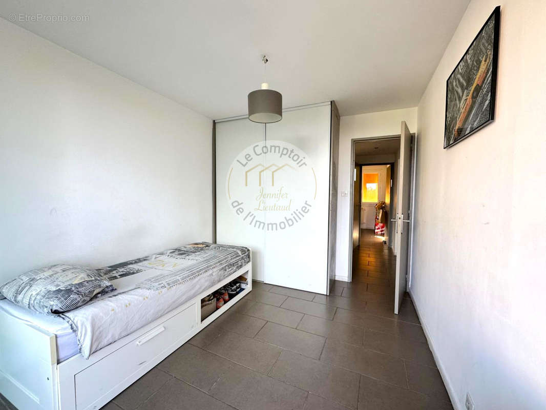 Appartement à MARSEILLE-9E