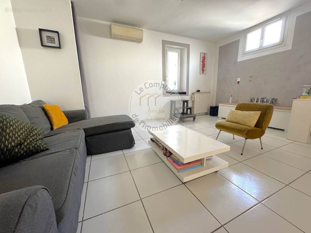 Appartement à MARSEILLE-16E