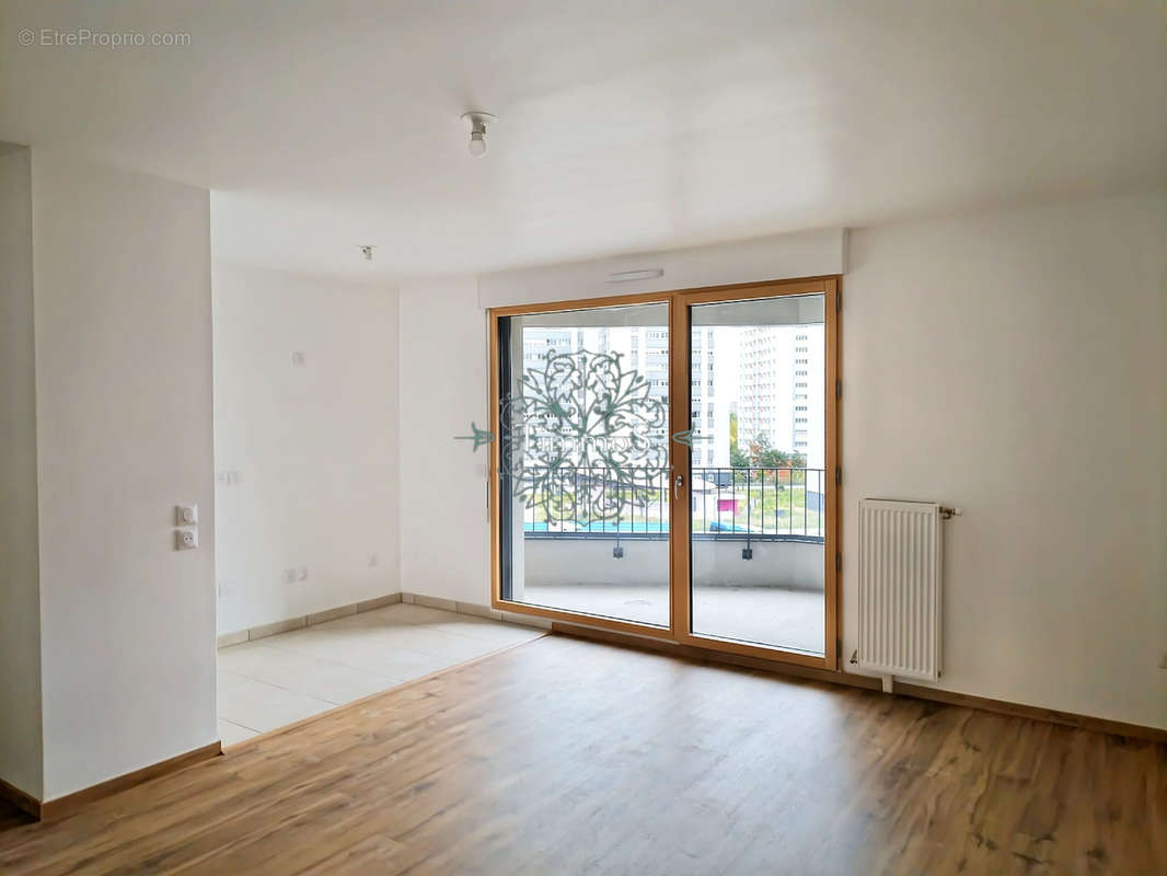 Appartement à EPINAY-SUR-SEINE