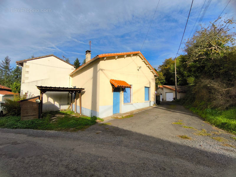 Maison à ROUMAZIERES-LOUBERT