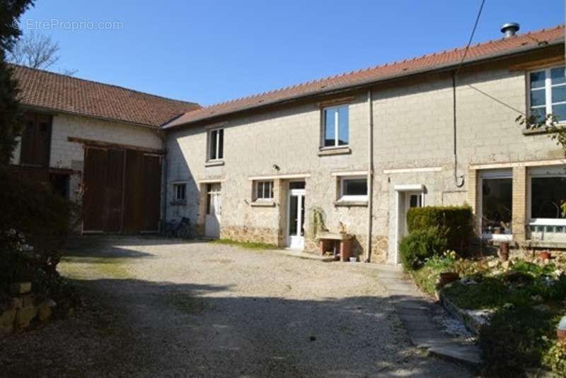 Maison à MOURMELON-LE-GRAND