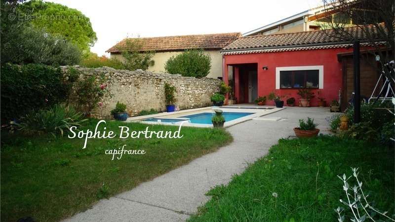 Maison à CHATEAUNEUF-DU-RHONE