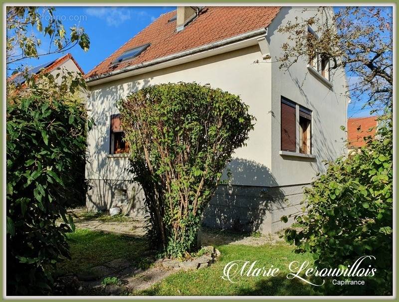 Maison à SAINT-ANDRE-LES-VERGERS