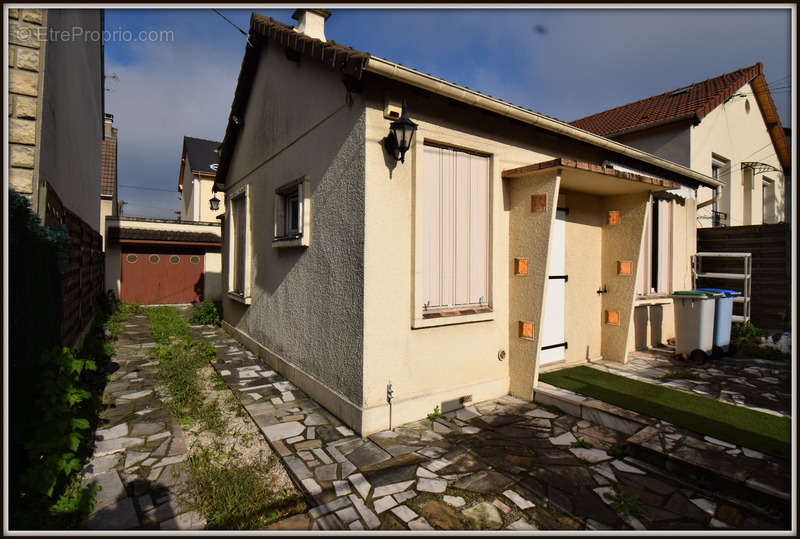 Maison à AULNAY-SOUS-BOIS