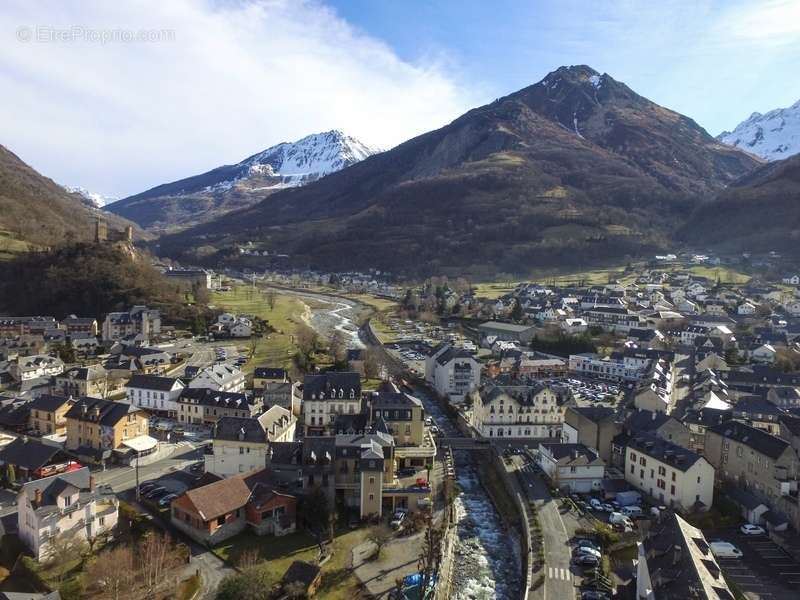 Commerce à LUZ-SAINT-SAUVEUR