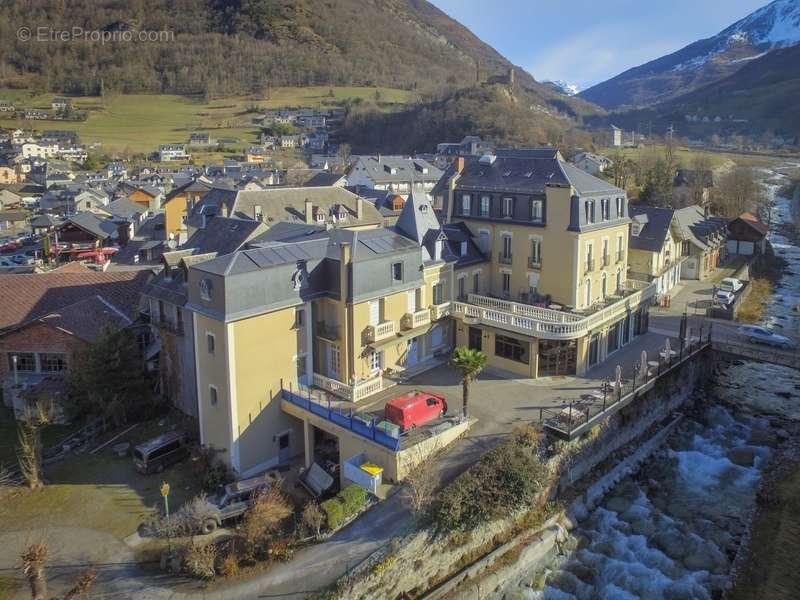 Commerce à LUZ-SAINT-SAUVEUR