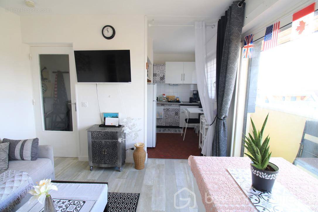 Appartement à COURSEULLES-SUR-MER