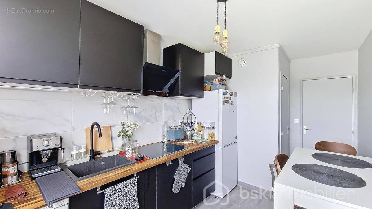 Appartement à NEUILLY-PLAISANCE