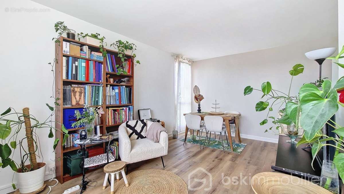 Appartement à NEUILLY-PLAISANCE