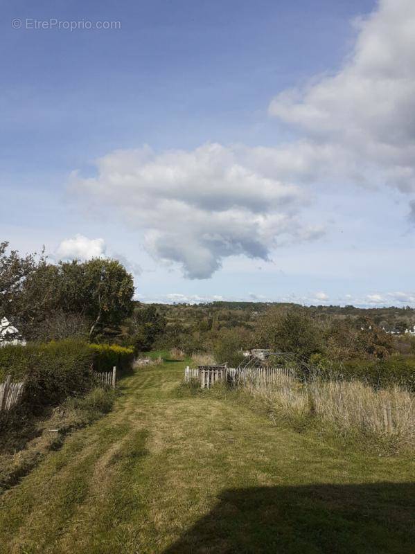 Terrain à CROZON