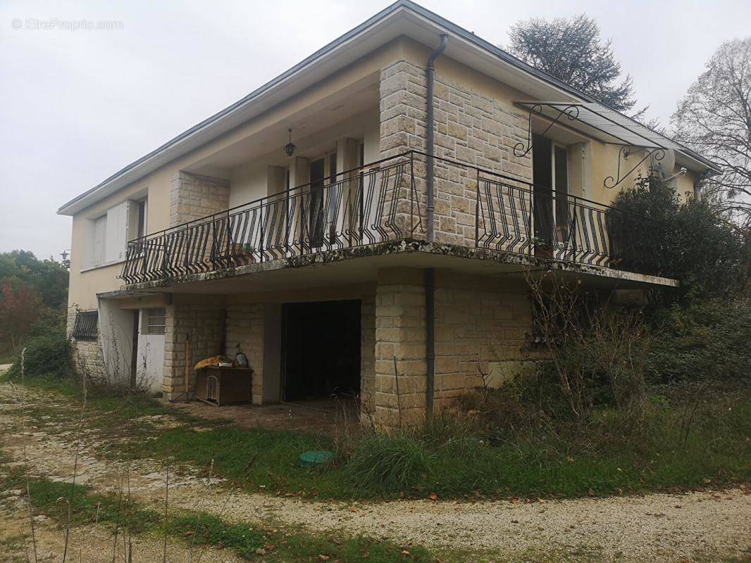 Maison à COULOUNIEIX-CHAMIERS