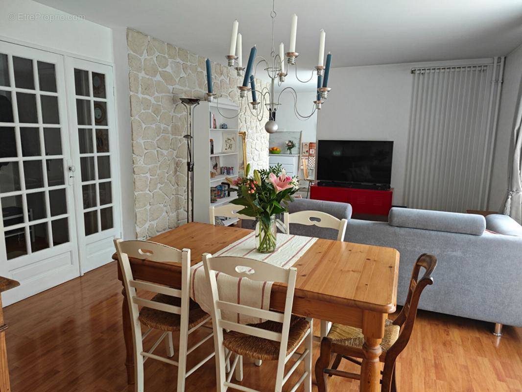 Appartement à CHAMPS-SUR-MARNE