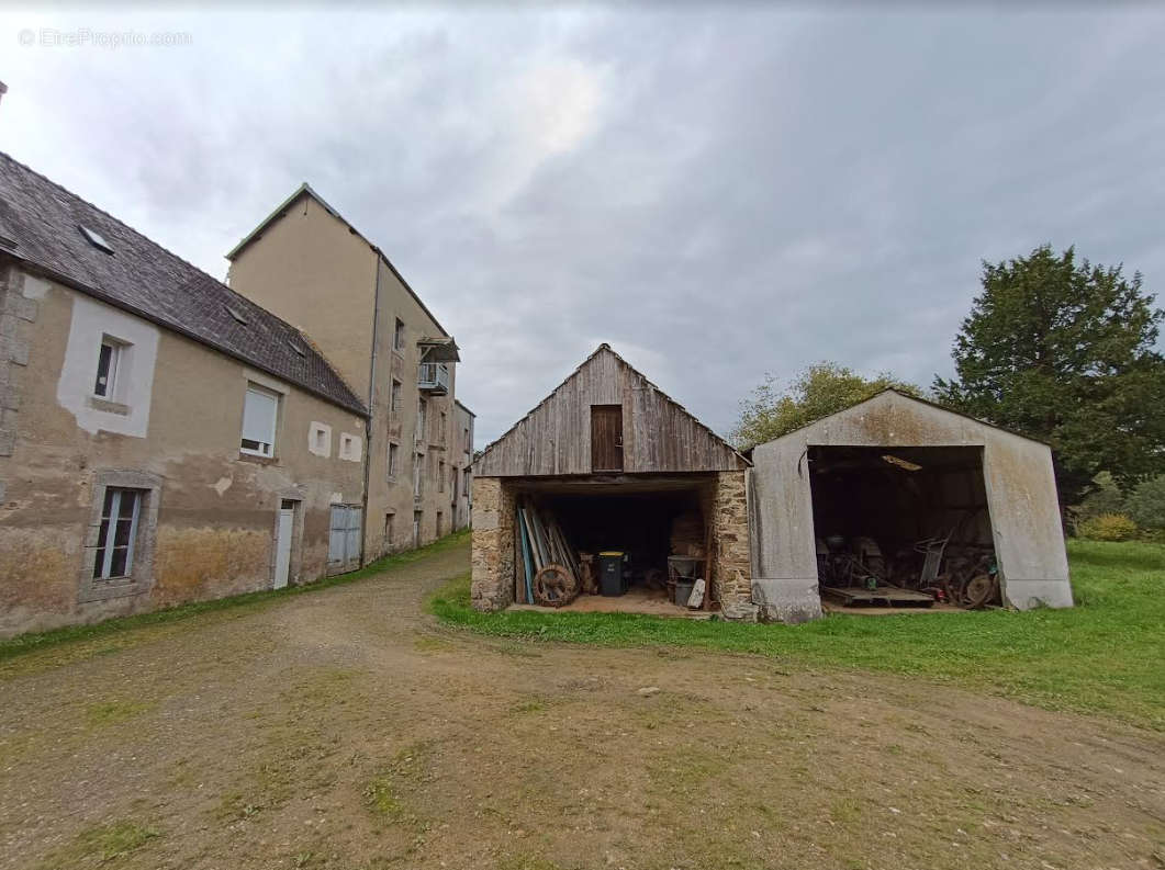 Maison à PLOUGONVEN