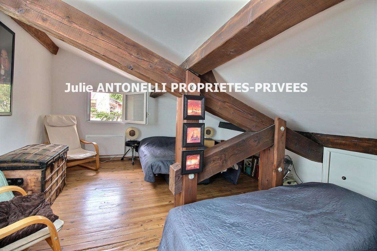 Appartement à AUREC-SUR-LOIRE