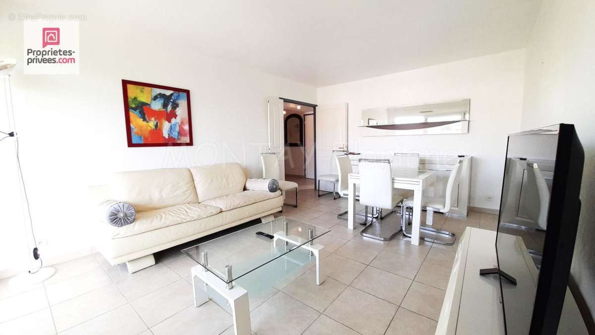 Appartement à FREJUS