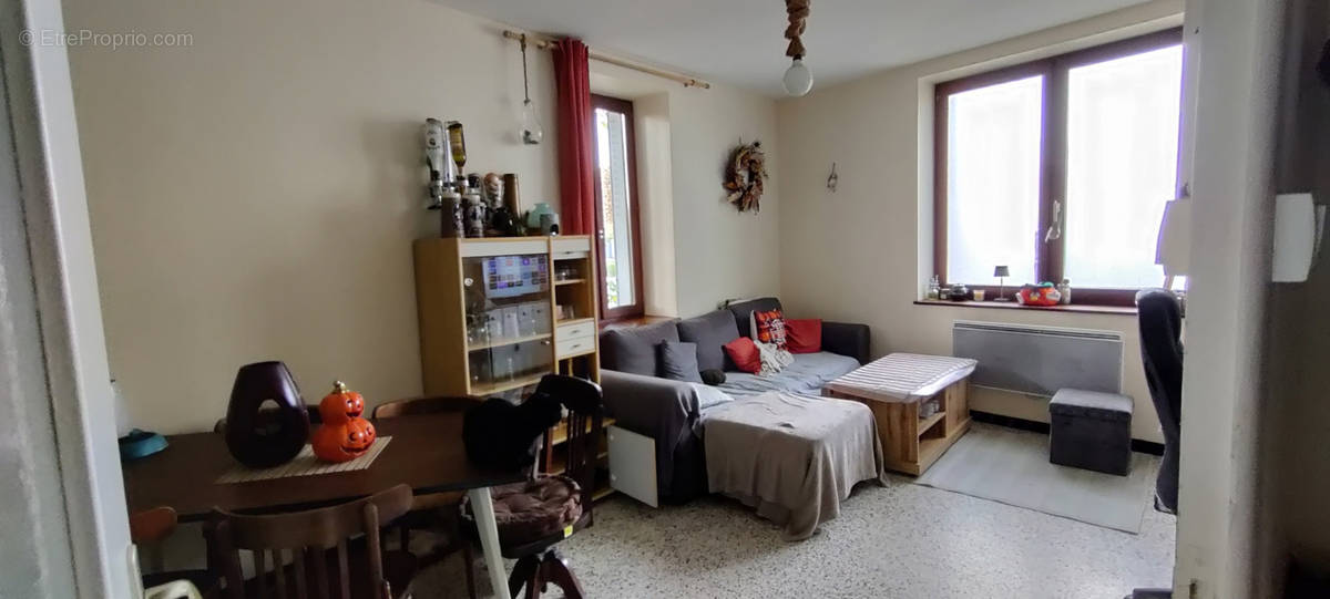 Appartement à ATTIGNAT