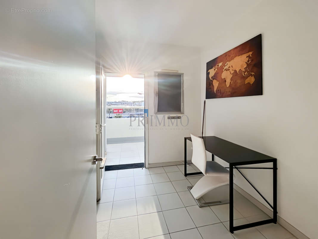 Appartement à VILLENEUVE-LOUBET