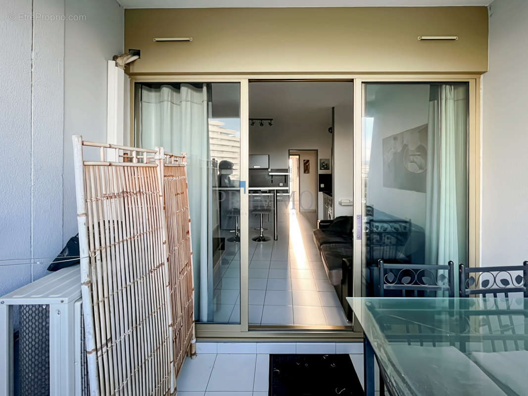 Appartement à VILLENEUVE-LOUBET