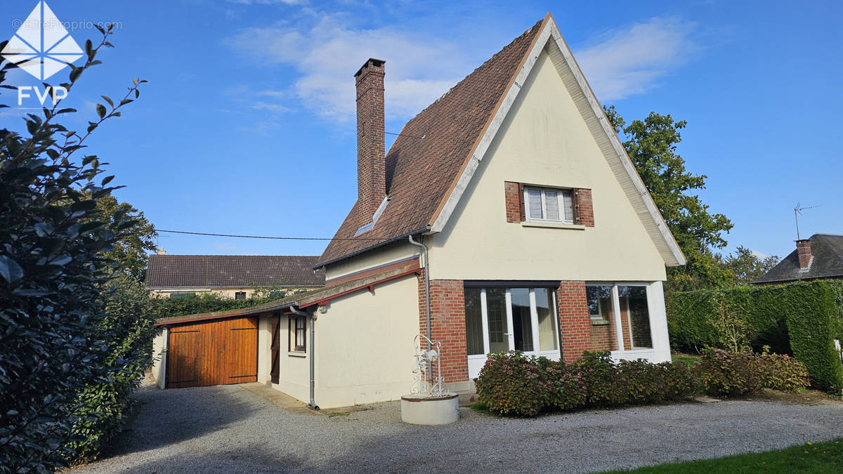 Maison à AUFFAY