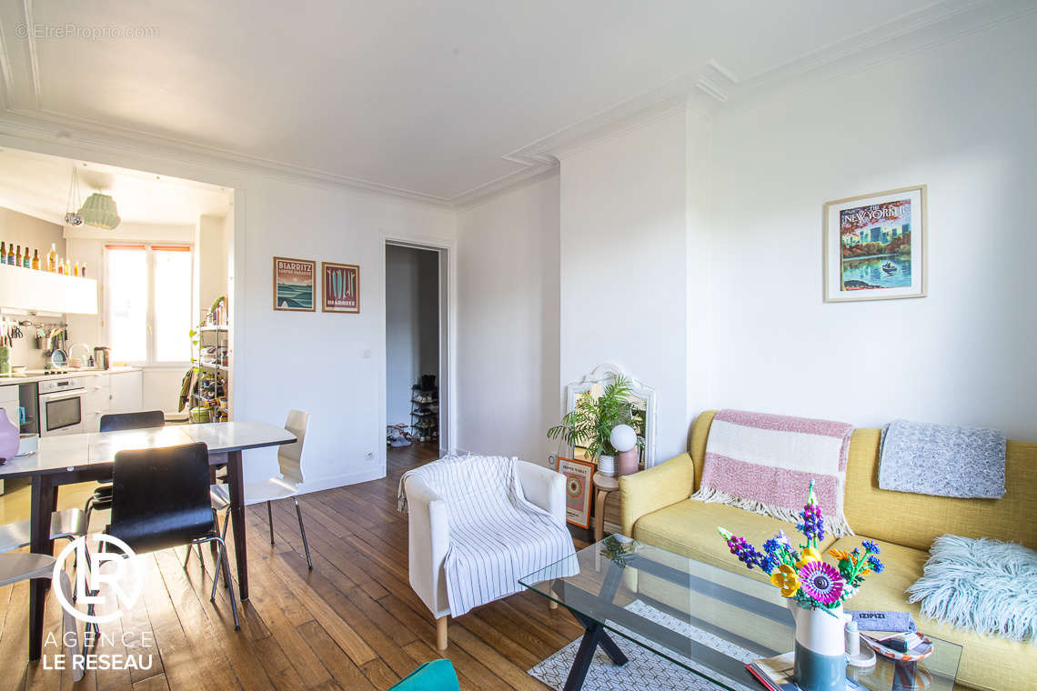 Appartement à PARIS-11E