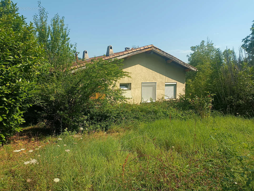 Maison à CAMPAGNE-SUR-AUDE