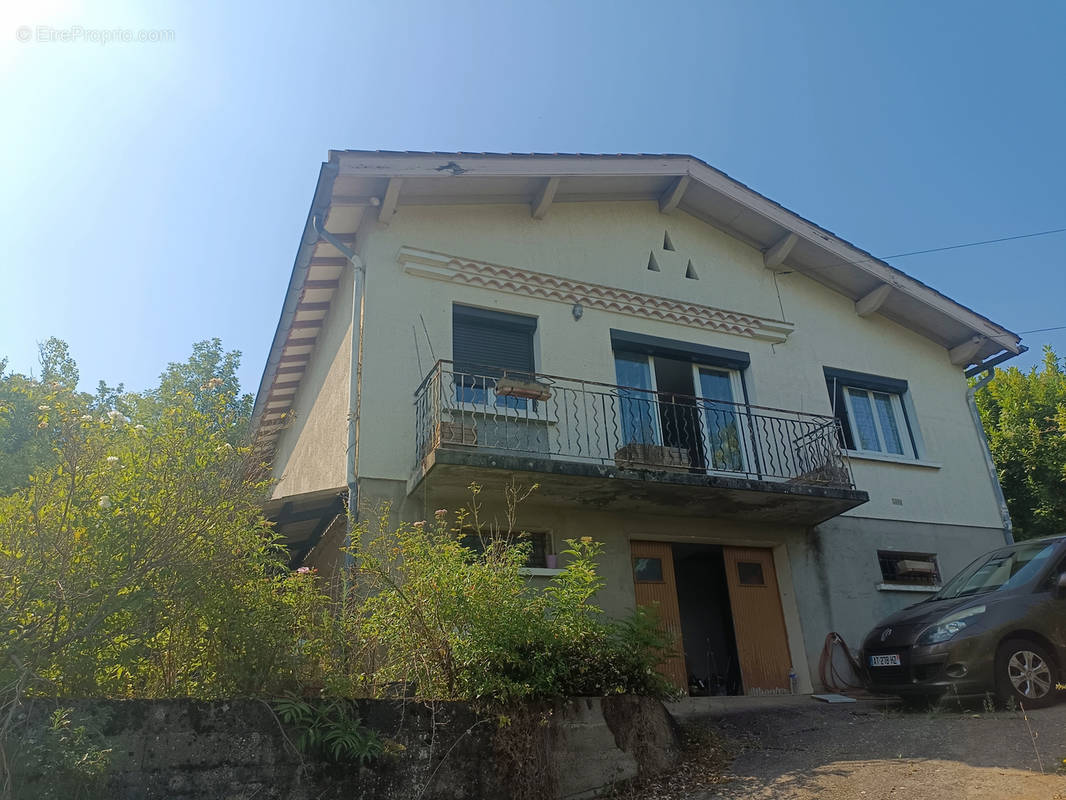 Maison à CAMPAGNE-SUR-AUDE