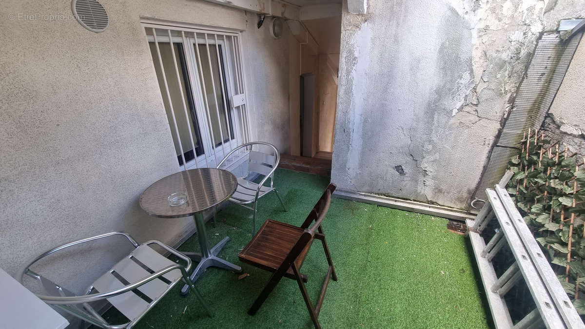 Appartement à PARIS-11E