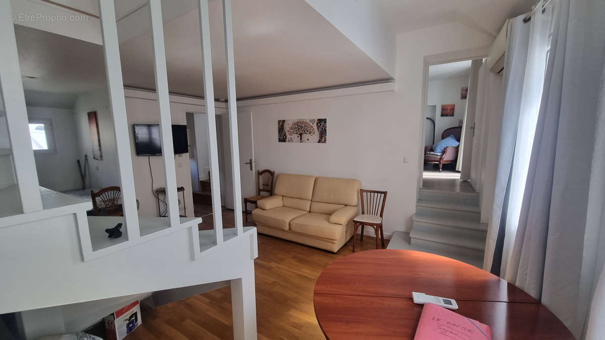 Appartement à PARIS-11E